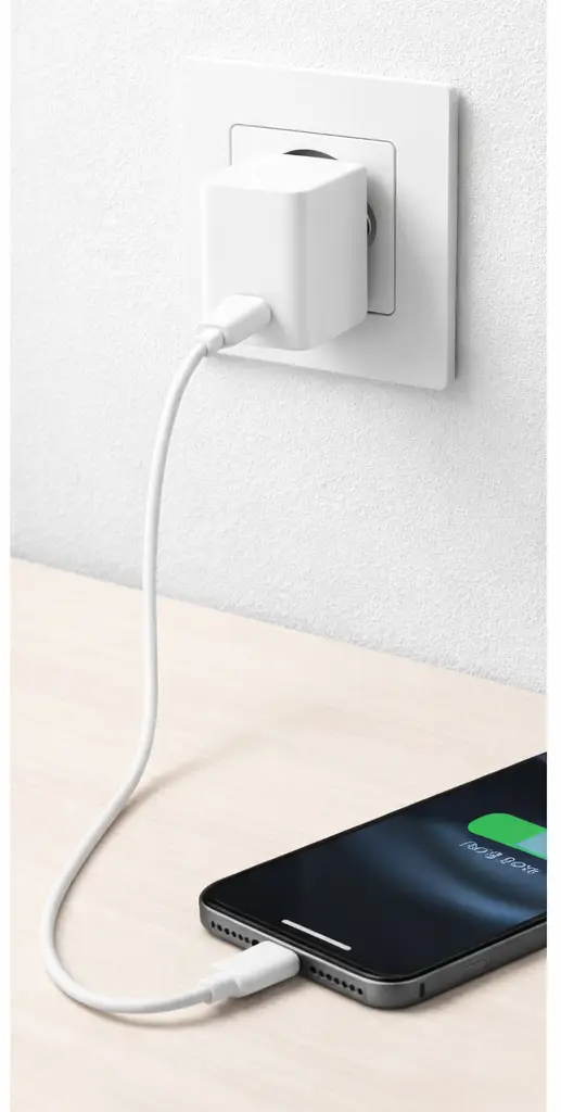 Xiaomi 67W GaN Power Adapter + Type-C Cable – شاحن شاومي فائق السرعة 67 وات - الصورة 2